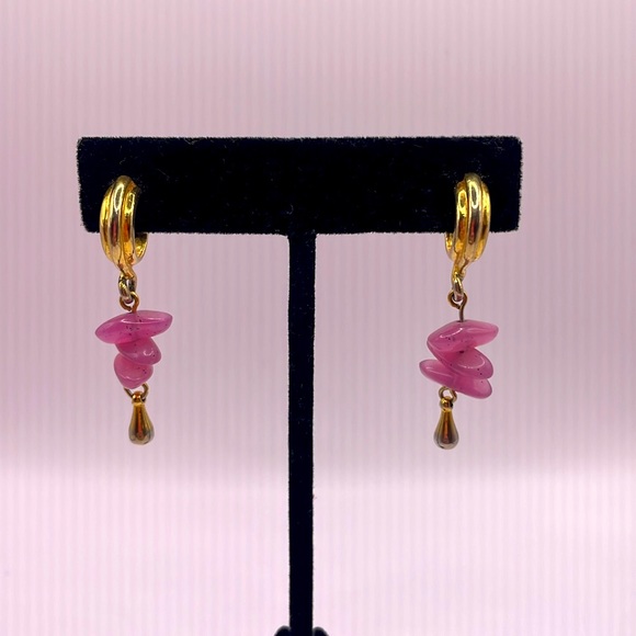 Vintage Gold Plated Lilac Lucite Dangle Drop Statement Earrings - Picture 1 of 3